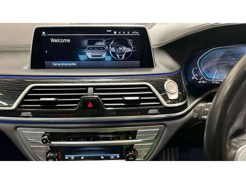 BMW 7 Series 3.0 745e 12kWh M Sport Saloon 4dr Petrol Plug-in Hybrid Auto Euro 6 (s/s) (394 ps) | PRIVACY|SPORT - U11126