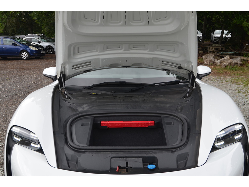 Porsche Taycan Performance Plus 93.4kWh Saloon 4dr Electric Auto RWD (476 ps) | P/SENSORS|H/SEATS|1 OWNER|VATQ - U11130