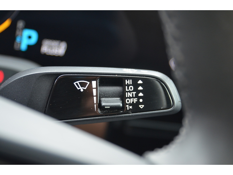 Porsche Taycan Performance Plus 93.4kWh Saloon 4dr Electric Auto RWD (476 ps) | P/SENSORS|H/SEATS|1 OWNER|VATQ - U11130