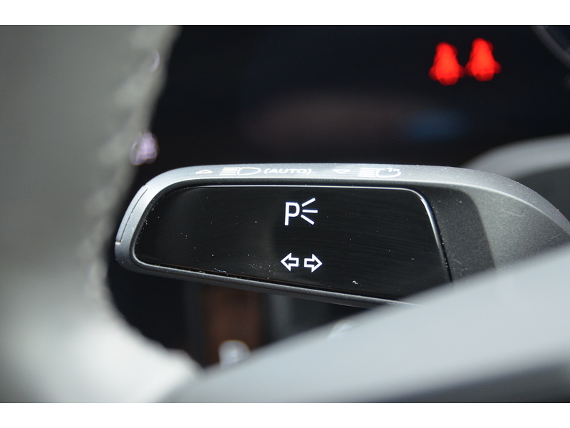 Porsche Taycan Performance Plus 93.4kWh Saloon 4dr Electric Auto RWD (476 ps) | P/SENSORS|H/SEATS|1 OWNER|VATQ - U11130