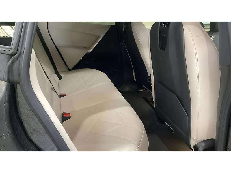 BMW iX 40 76.6kWh M Sport SUV 5dr Electric Auto xDrive (326 ps) | PAN ROOF|COMFORT PACK|1 OWNER - U11133