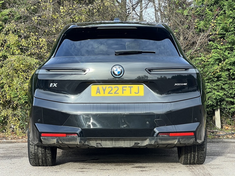 BMW iX 40 76.6kWh M Sport SUV 5dr Electric Auto xDrive (326 ps) | PRIVACY|R/CAM|1 OWNER|VAT Q - U11134