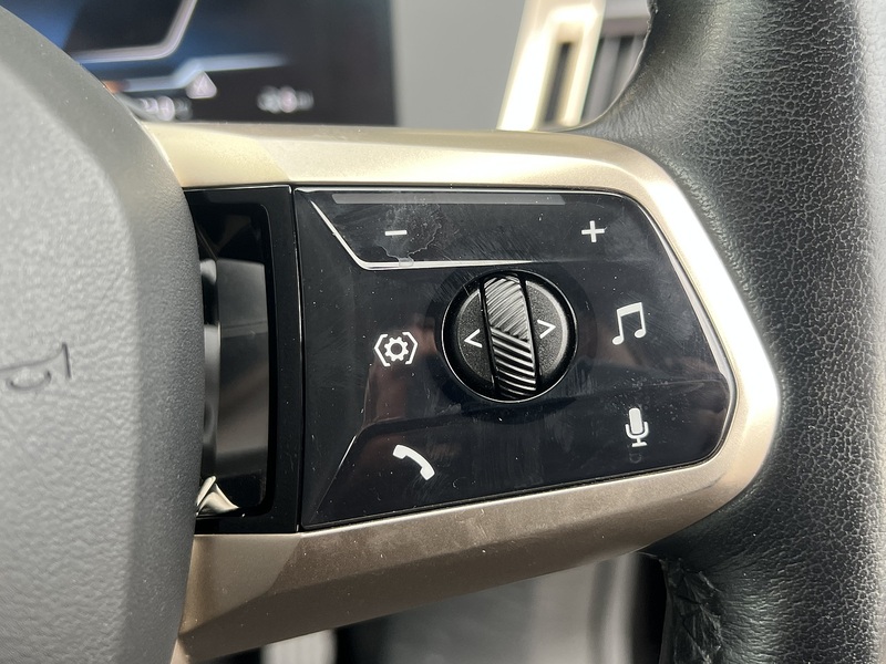 BMW iX 40 76.6kWh M Sport SUV 5dr Electric Auto xDrive (326 ps) | PRIVACY|R/CAM|1 OWNER|VAT Q - U11134