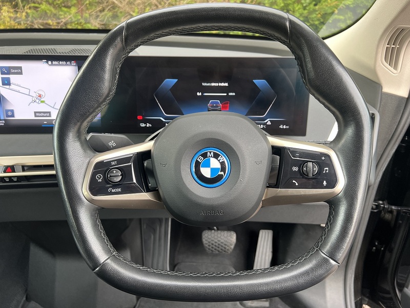 BMW iX 40 76.6kWh M Sport SUV 5dr Electric Auto xDrive (326 ps) | PRIVACY|R/CAM|1 OWNER|VAT Q - U11134