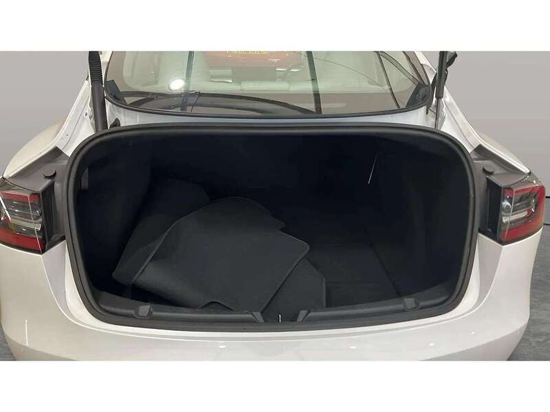 Tesla Model 3 (Dual Motor) Long Range Saloon 4dr Electric Auto 4WDE (346 ps) | PAN ROOF|R/CAM|WHITE LEATHER - U11135