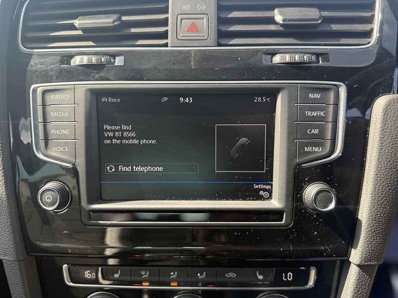 Volkswagen Golf 2.0 TSI BlueMotion Tech R Hatchback 3dr Petrol DSG 4Motion Euro 6 (s/s) (300 ps) | APPLE CAR - U11138