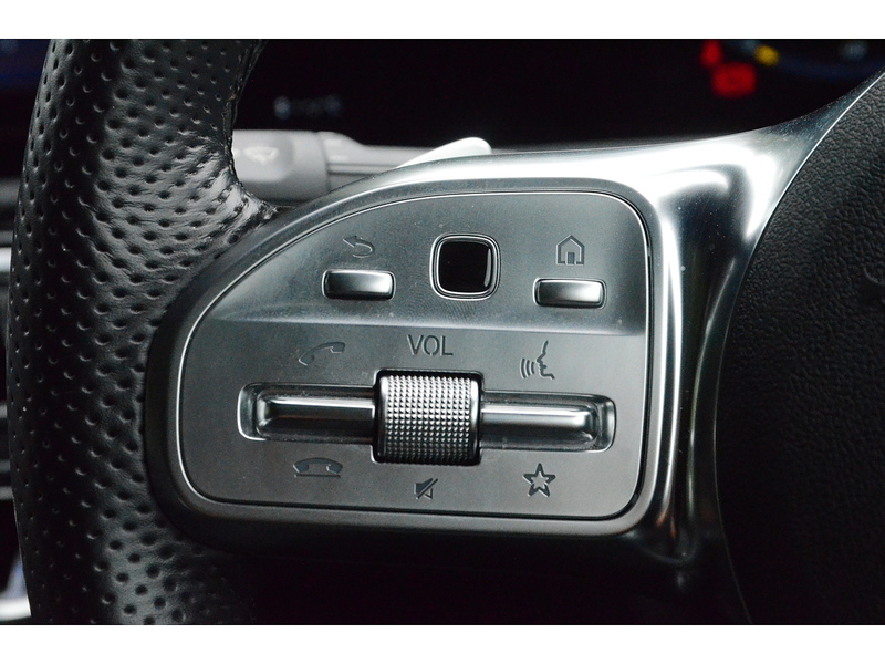 Mercedes-Benz CLA 2.0 CLA220d AMG Line Night Edition (Premium Plus) Coupe 4dr Diesel 8G-DCT Euro 6 (s/s) (190 ps) - U11140