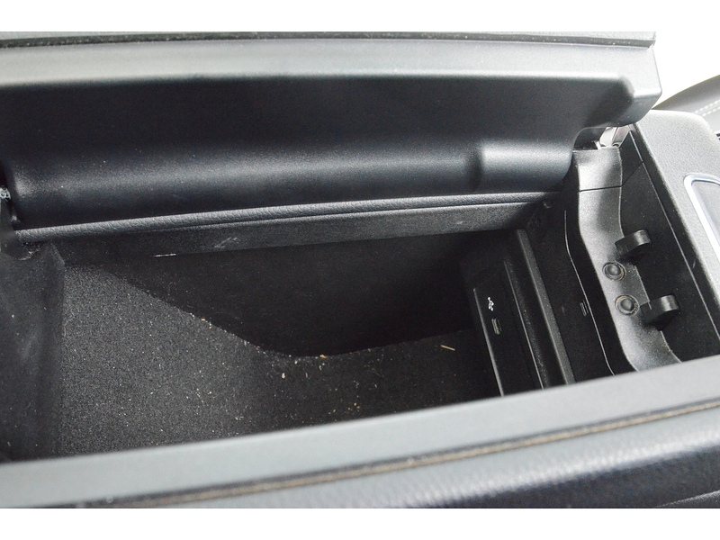 Mercedes-Benz CLA 2.0 CLA220d AMG Line Night Edition (Premium Plus) Coupe 4dr Diesel 8G-DCT Euro 6 (s/s) (190 ps) - U11140