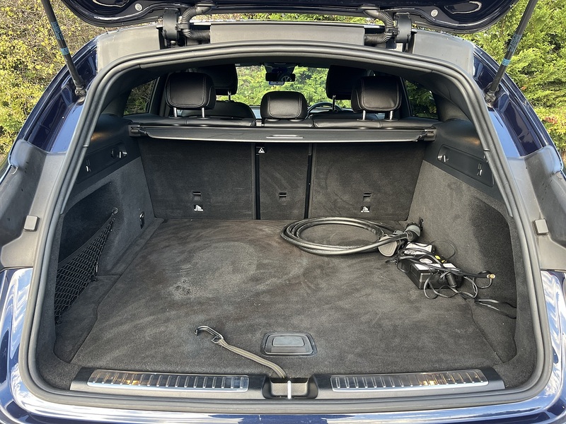 Mercedes-Benz EQC EQC 400 80kWh AMG Line SUV 5dr Electric Auto 4MATIC (408 ps) - U11146