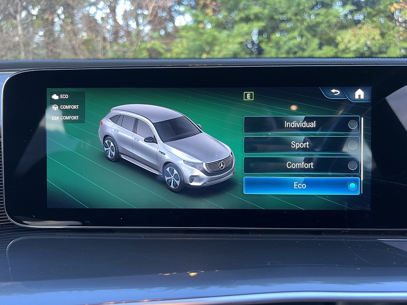 Mercedes-Benz EQC EQC 400 80kWh AMG Line SUV 5dr Electric Auto 4MATIC (408 ps) - U11146