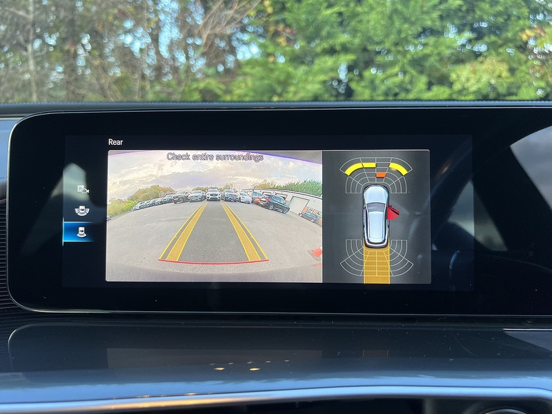 Mercedes-Benz EQC EQC 400 80kWh AMG Line SUV 5dr Electric Auto 4MATIC (408 ps) - U11146