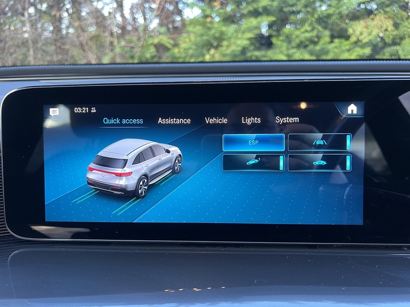 Mercedes-Benz EQC EQC 400 80kWh AMG Line SUV 5dr Electric Auto 4MATIC (408 ps) - U11146