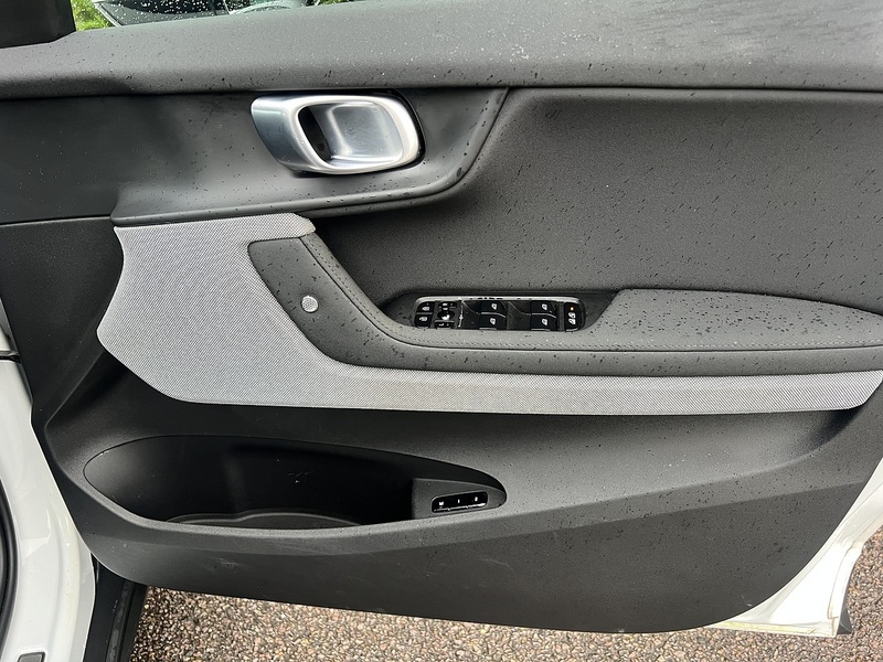 Polestar Polestar 2 Single Motor 78kWh Long Range Fastback 5dr Electric Auto FWD (231 ps) - U11148