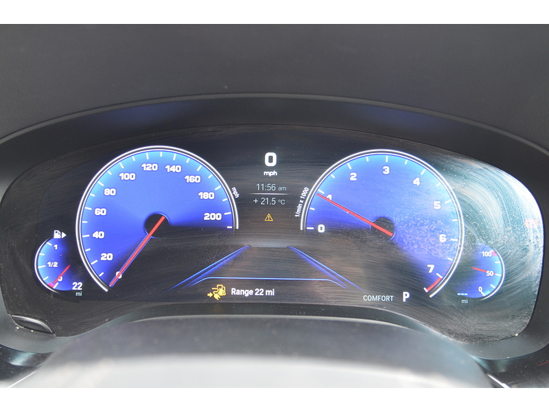 BMW 5 Series 2.0 530e 9.2kWh SE Saloon 4dr Petrol Plug-in Hybrid Auto Euro 6 (s/s) (252 ps) | DASH - U11151