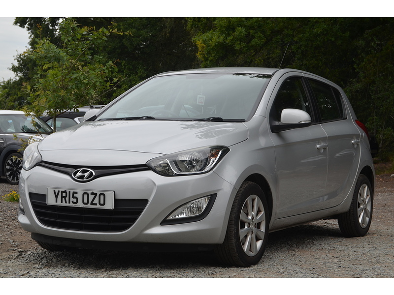 Hyundai i20 1.2 Active Hatchback 5dr Petrol Manual Euro 5 (85 bhp) | VERY LOW MILEAGE|BTOOTH|A/C - U11154