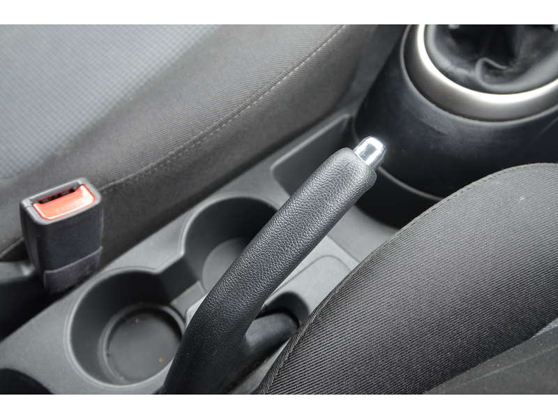 Hyundai i20 1.2 Active Hatchback 5dr Petrol Manual Euro 5 (85 bhp) | VERY LOW MILEAGE|BTOOTH|A/C - U11154