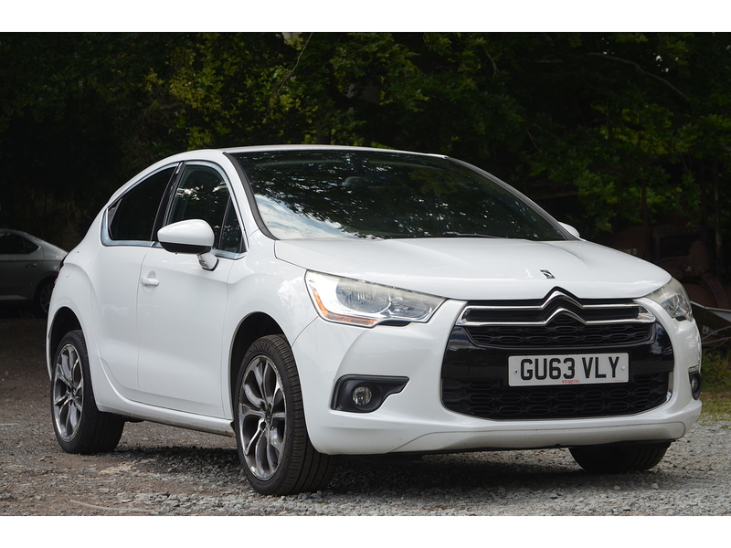 Citroen DS4 1.6 e-HDi Airdream DStyle Hatchback 5dr Diesel Manual Euro 5 (s/s) (115 ps) | - U11155