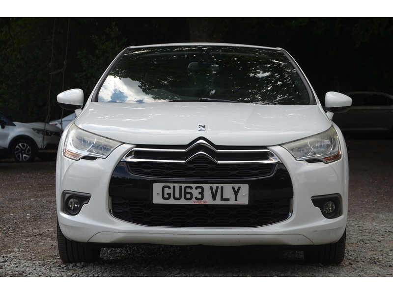 Citroen DS4 1.6 e-HDi Airdream DStyle Hatchback 5dr Diesel Manual Euro 5 (s/s) (115 ps) | - U11155