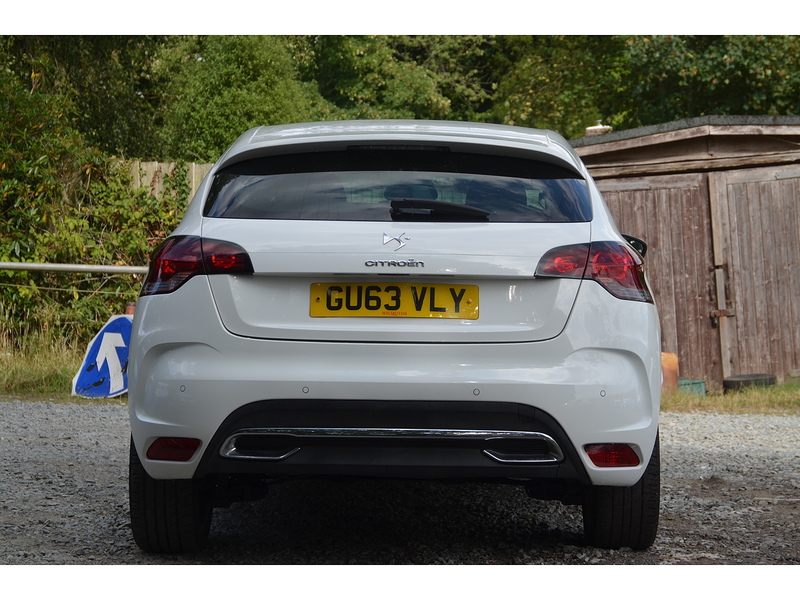 Citroen DS4 1.6 e-HDi Airdream DStyle Hatchback 5dr Diesel Manual Euro 5 (s/s) (115 ps) | - U11155