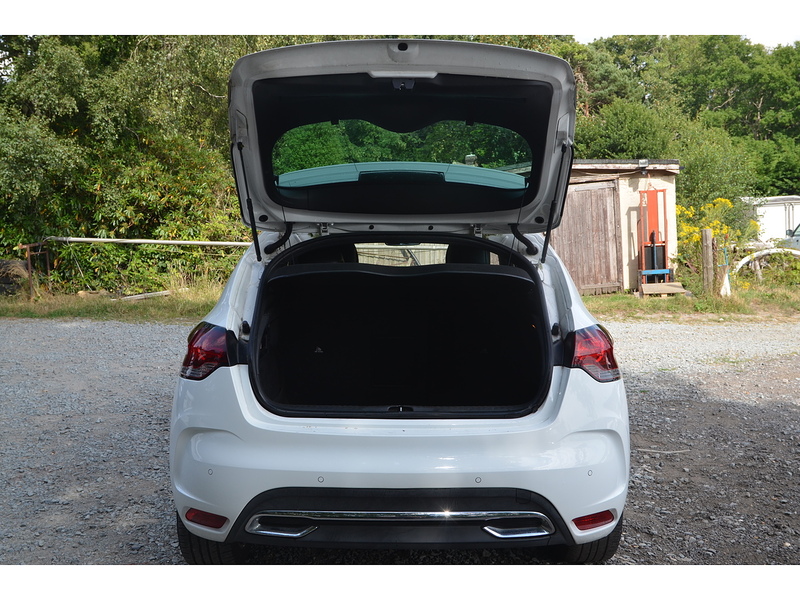 Citroen DS4 1.6 e-HDi Airdream DStyle Hatchback 5dr Diesel Manual Euro 5 (s/s) (115 ps) | - U11155