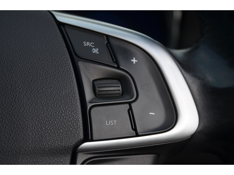 Citroen DS4 1.6 e-HDi Airdream DStyle Hatchback 5dr Diesel Manual Euro 5 (s/s) (115 ps) | - U11155