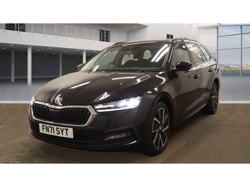 Skoda Octavia 1.4 TSI iV 13kWh SE Technology Estate 5dr Petrol Plug-in Hybrid DSG Euro 6 (s/s) (204 ps) - U11165