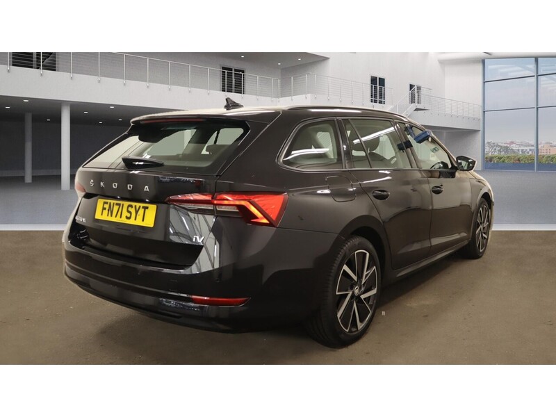 Skoda Octavia 1.4 TSI iV 13kWh SE Technology Estate 5dr Petrol Plug-in Hybrid DSG Euro 6 (s/s) (204 ps) - U11165