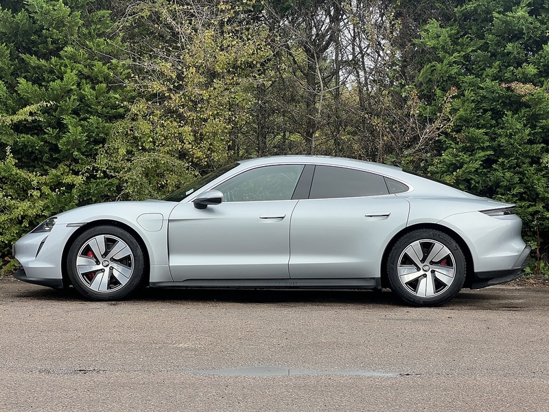 Porsche Taycan Performance Plus 93.4kWh 4S Saloon 4dr Electric Auto 4WD (571 ps) - U11167