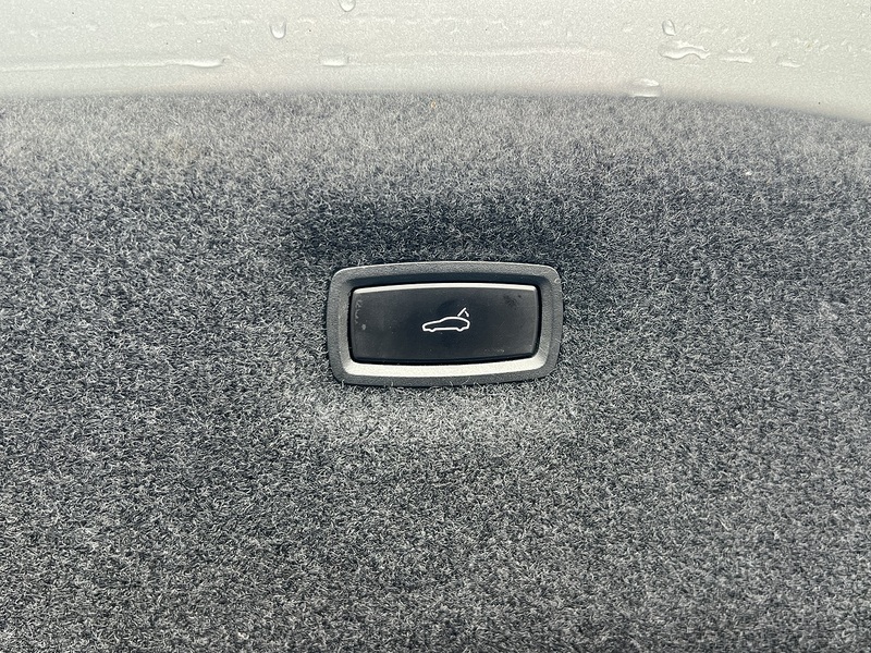 Porsche Taycan Performance Plus 93.4kWh 4S Saloon 4dr Electric Auto 4WD (571 ps) - U11167