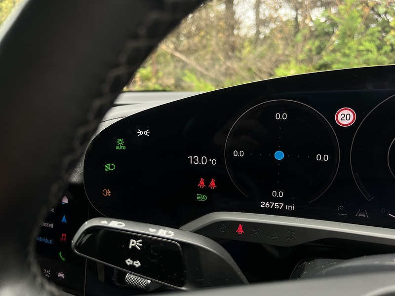 Porsche Taycan Performance Plus 93.4kWh 4S Saloon 4dr Electric Auto 4WD (571 ps) - U11167