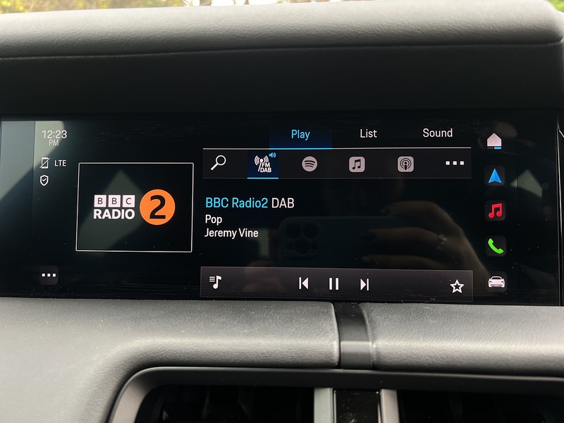 Porsche Taycan Performance Plus 93.4kWh 4S Saloon 4dr Electric Auto 4WD (571 ps) - U11167