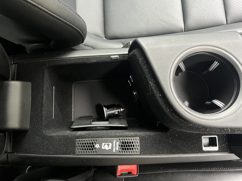 Porsche Taycan Performance Plus 93.4kWh 4S Saloon 4dr Electric Auto 4WD (571 ps) - U11167