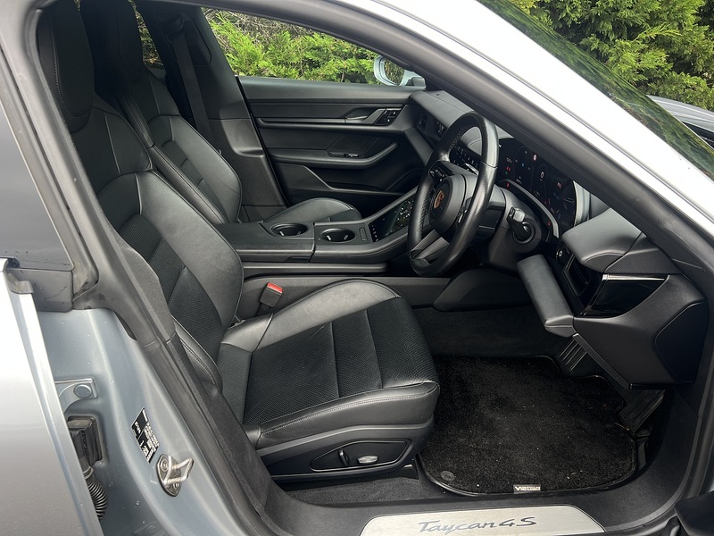 Porsche Taycan Performance Plus 93.4kWh 4S Saloon 4dr Electric Auto 4WD (571 ps) - U11167