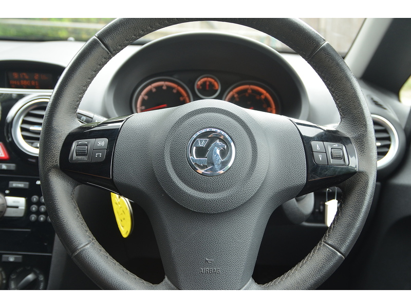 Vauxhall Corsa 1.2 16V Limited Edition Hatchback 3dr Petrol Manual Euro 5 (85 ps) | MOT JUNE 2026|PRIVACY|CRUISE - U11168