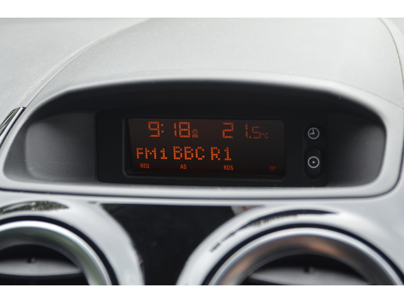 Vauxhall Corsa 1.2 16V Limited Edition Hatchback 3dr Petrol Manual Euro 5 (85 ps) | MOT JUNE 2026|PRIVACY|CRUISE - U11168