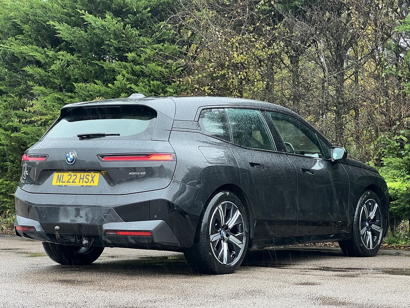 BMW iX 40 76.6kWh M Sport SUV 5dr Electric Auto xDrive (326 ps) - U11169