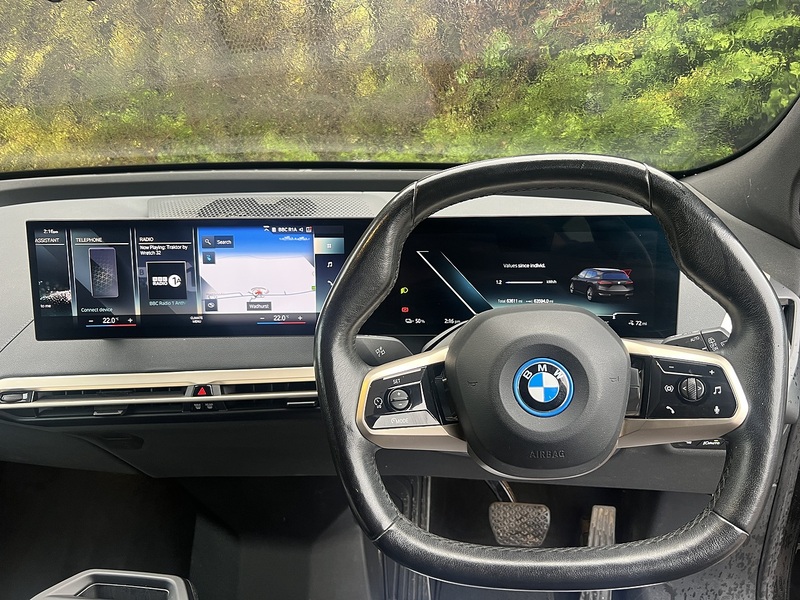 BMW iX 40 76.6kWh M Sport SUV 5dr Electric Auto xDrive (326 ps) - U11169