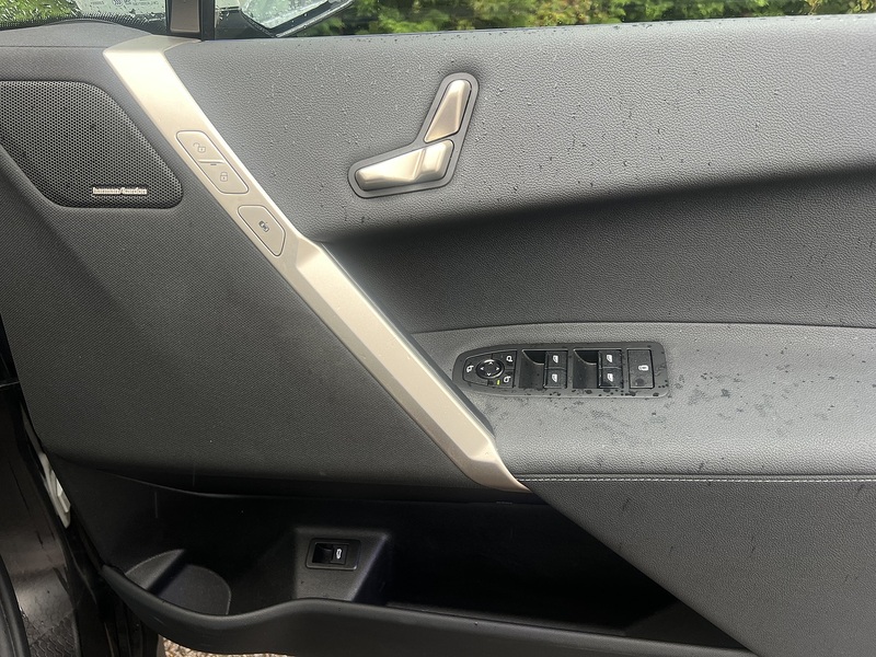 BMW iX 40 76.6kWh M Sport SUV 5dr Electric Auto xDrive (326 ps) - U11169