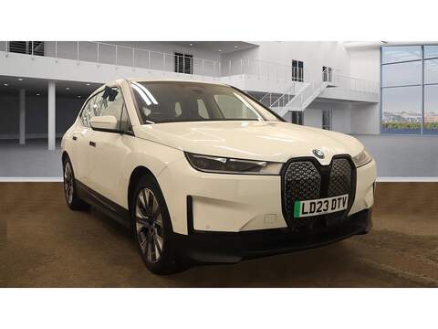BMW iX 40 76.6kWh M Sport SUV 5dr Electric Auto xDrive (326 ps)