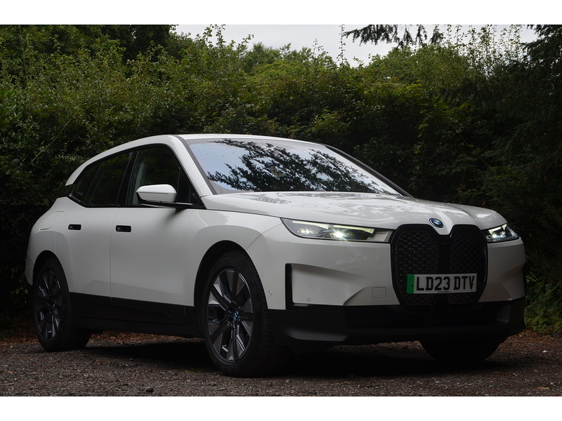 BMW iX 40 76.6kWh Sport SUV 5dr Electric Auto xDrive (11kW Charger) (326 ps) - U11170
