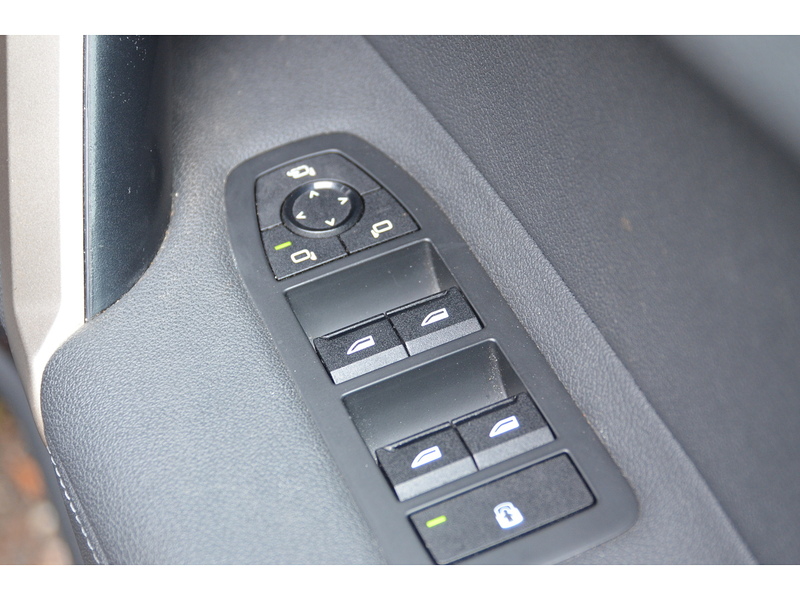 BMW iX 40 76.6kWh Sport SUV 5dr Electric Auto xDrive (11kW Charger) (326 ps) - U11170