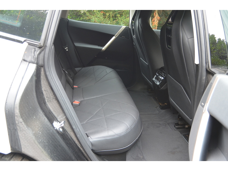 BMW iX 40 76.6kWh Sport SUV 5dr Electric Auto xDrive (11kW Charger) (326 ps) - U11170