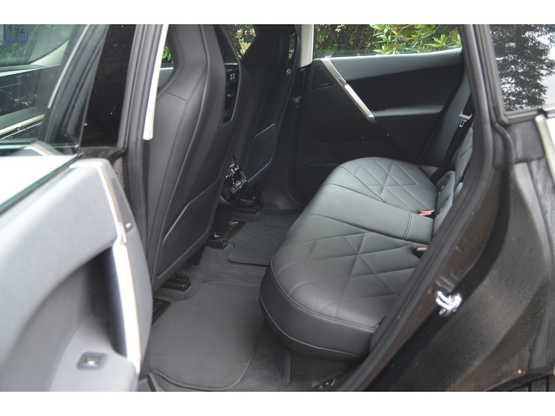 BMW iX 40 76.6kWh Sport SUV 5dr Electric Auto xDrive (11kW Charger) (326 ps) - U11170