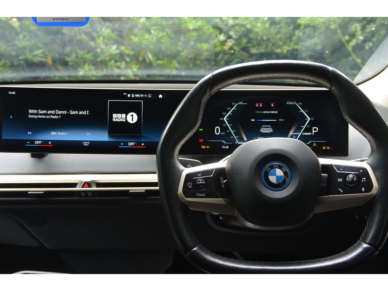 BMW iX 40 76.6kWh Sport SUV 5dr Electric Auto xDrive (11kW Charger) (326 ps) - U11170