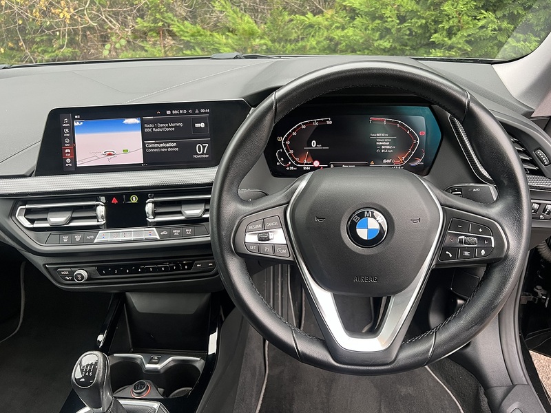 BMW 2 Series Gran Coupe 1.5 218i Sport (LCP) Saloon 4dr Petrol Manual Euro 6 (s/s) (136 ps) - U11171