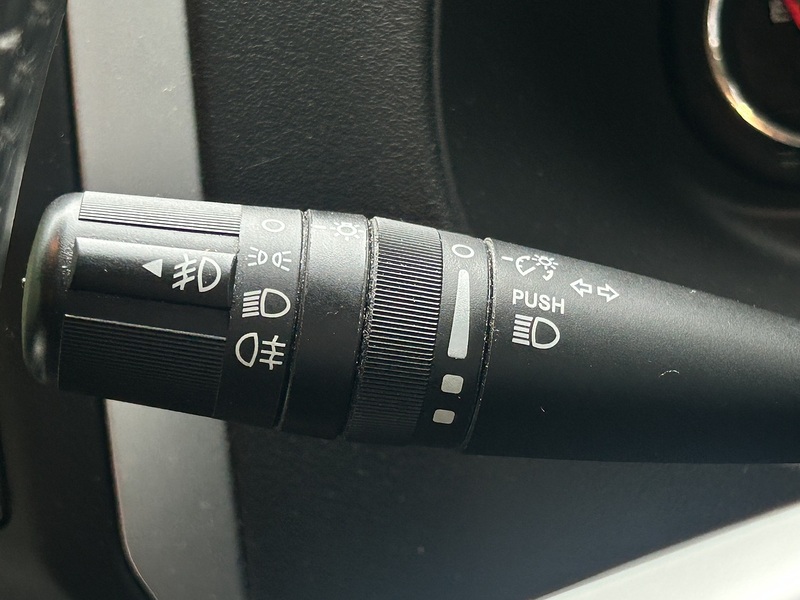 Jeep Compass 2.4 Limited SUV 5dr Petrol Auto 4WD Euro 5 (168 bhp) | H/SEATS|R/CAM|SPOTIFY|CRUISE - U11176