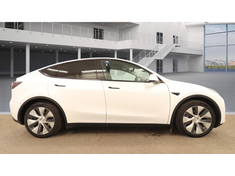 Tesla Model Y SUV 5dr Electric Auto RWD (346 ps) | PAN ROOF|PRIVACY|VATQ|1 OWNER - U11180