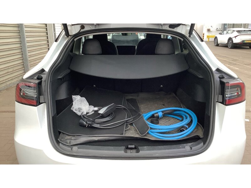 Tesla Model Y SUV 5dr Electric Auto RWD (346 ps) | PAN ROOF|PRIVACY|VATQ|1 OWNER - U11180