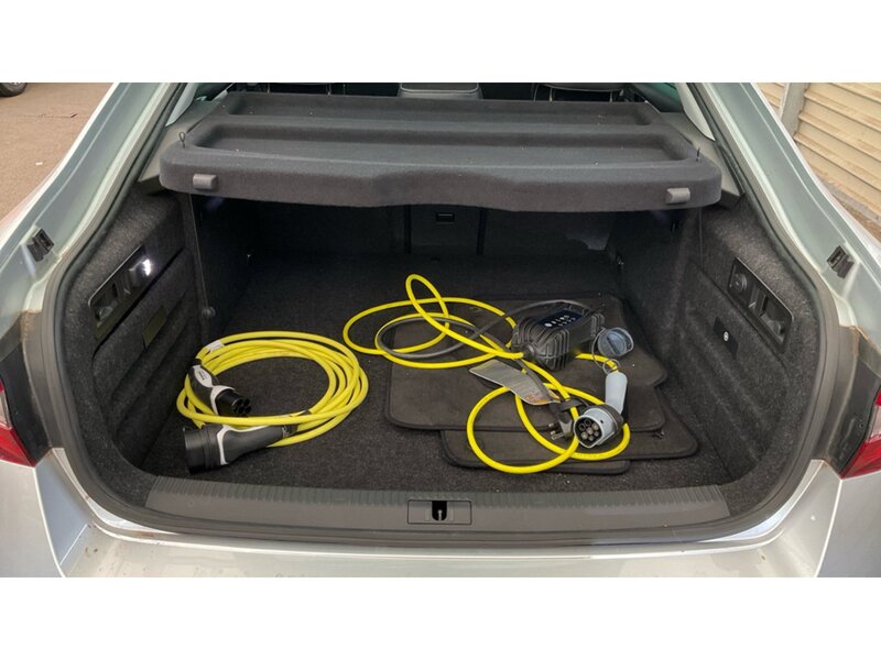 Skoda Superb Se Technology Tsi Dsg Hatchback 1.4 Semi Auto Petrol | PRIVACY|P/SENSORS|1 OWNER|VATQ - U11181