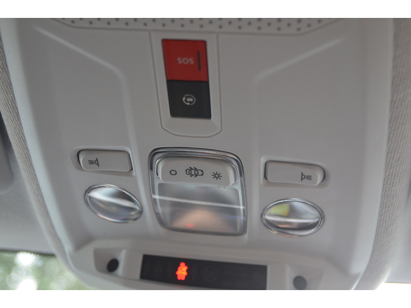 Vauxhall Corsa Electric 50kWh Elite Nav Hatchback 5dr Electric Auto (7.4Kw Charger) (136 ps) | COLD PACK|P/SENSORS|1 OWNER - U11182